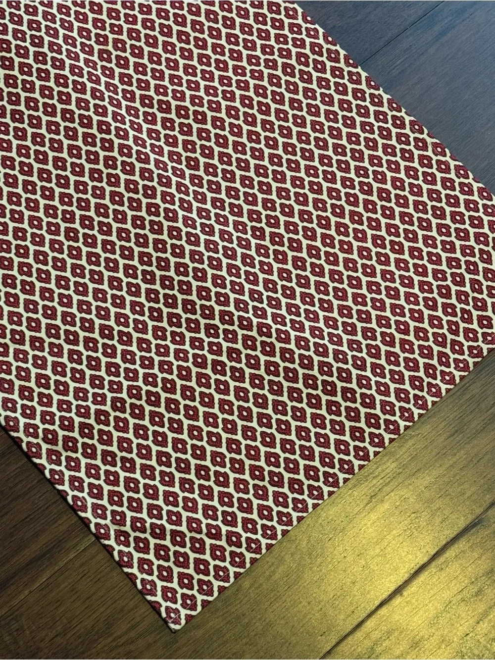 April Cornell Provence Avignon Table Runner Dark Red Excellent Condition 90''